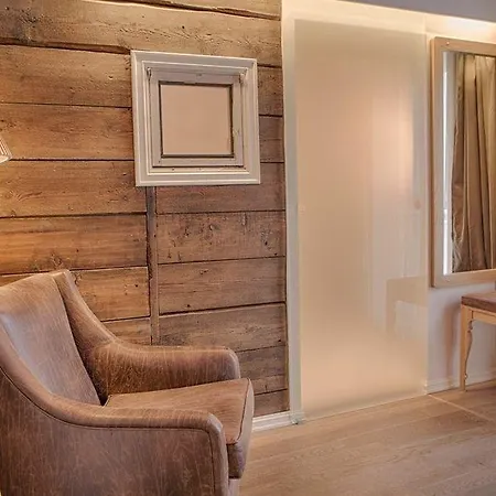 Grand Hotell